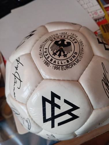 Fussballbund lederball mit - fussballbund,