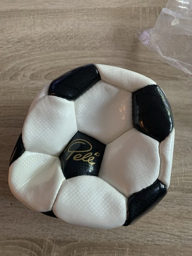 Pelé soccer match - pelé,