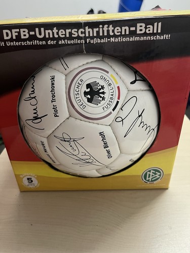 2010 dfb unterschriften ball - 2010, dfb-unterschriften-ball