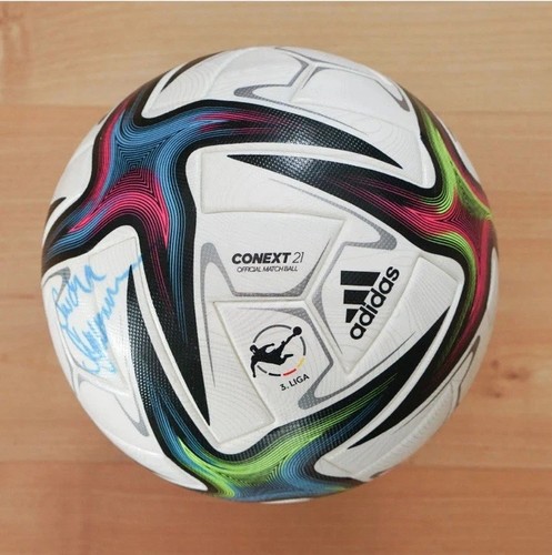 Liga spielball vom derby sv - 3.,