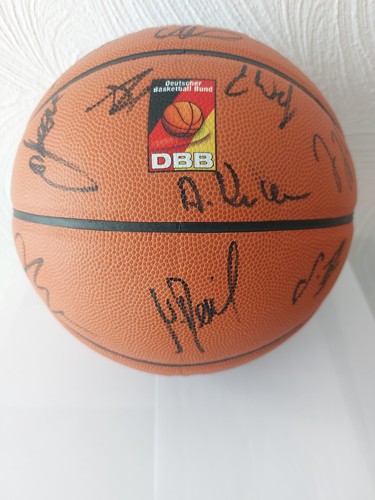 Dirk nowitzki autogramm - dirk,