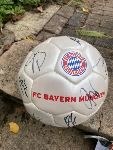 Bayern münchen ball mit - bayern,