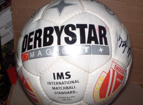 Energie cottbus ball mit - ball,